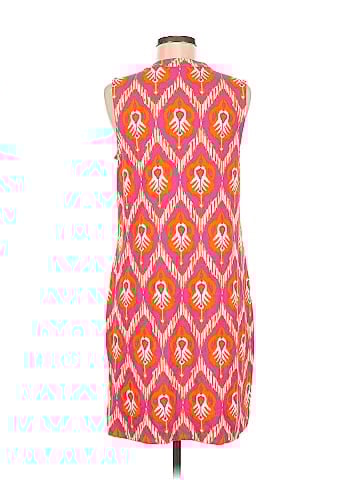 Crown & Ivy Casual Dress (view 2)