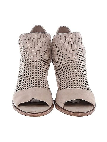 Vince Camuto Heels (view 2)