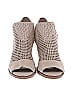 Vince Camuto Gray Tan Heels Size 8 - photo 2