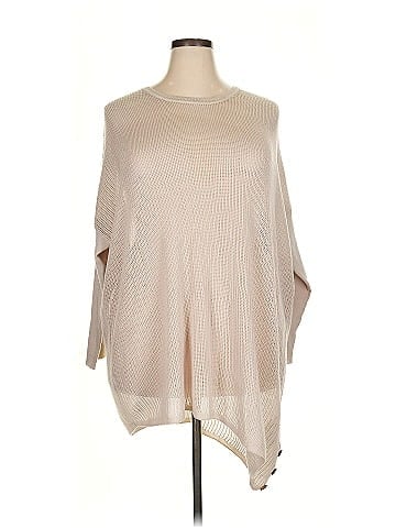 Simply Noelle Poncho (view 1)