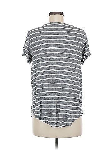 American Eagle Outfitters Short Sleeve T-Shirt (view 2)