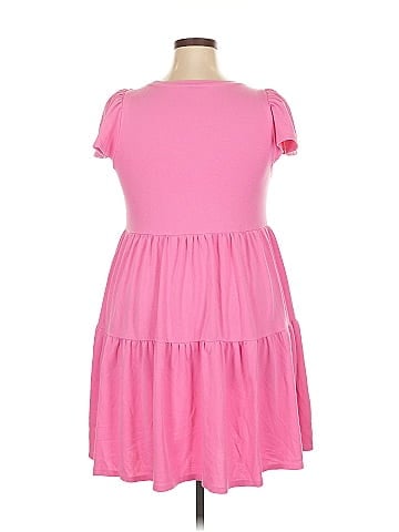Crown & Ivy Casual Dress (view 2)