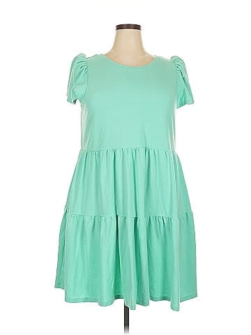 Crown & Ivy Casual Dress (view 1)