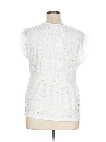 Sabrina Lauren Short Sleeve Blouse (view 2)