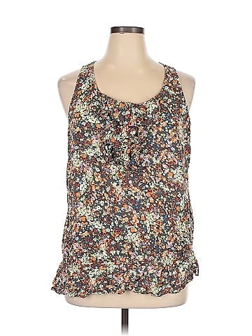 a.n.a. A New Approach Sleeveless Blouse (view 1)