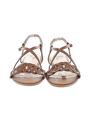 Journee Collection Sandals (view 2)