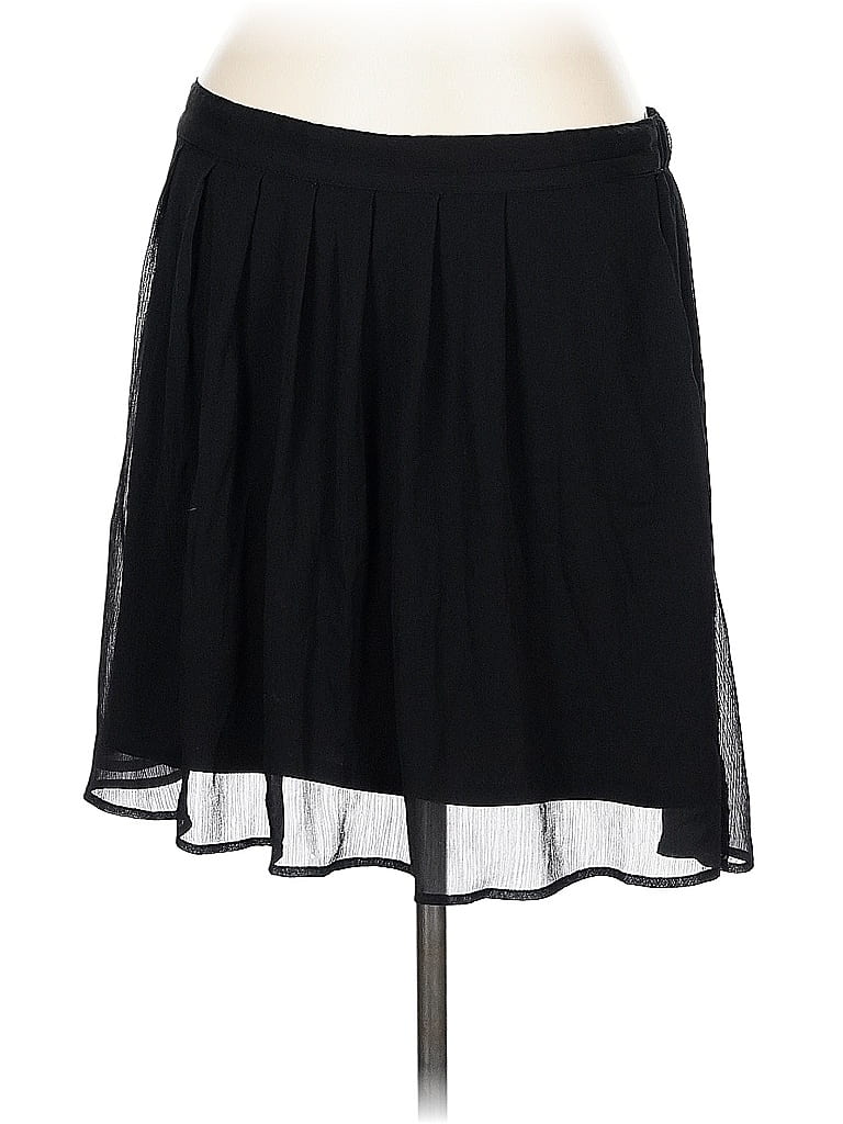 Pre-owned Old Navy Casual Skirt In Black