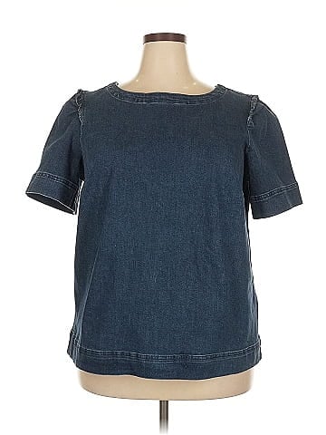Crown & Ivy Short Sleeve Top (view 1)