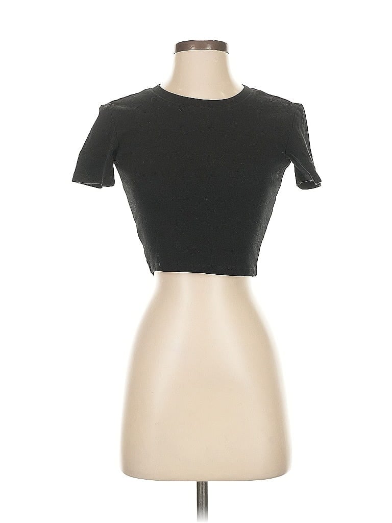 Click to view more detailed imagery on our partner's website Pre-owned Zara Short Sleeve Turtleneck In Black