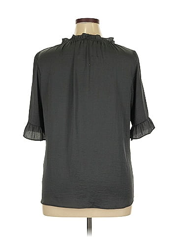 Appraisal Short Sleeve Blouse (view 2)