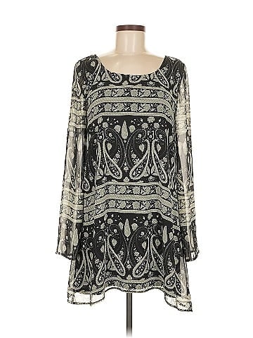 Blu Pepper Casual Dress (view 1)