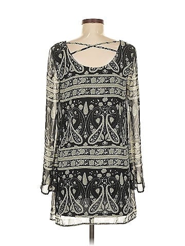 Blu Pepper Casual Dress (view 2)
