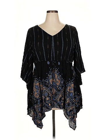 Torrid 3/4 Sleeve Blouse (view 1)