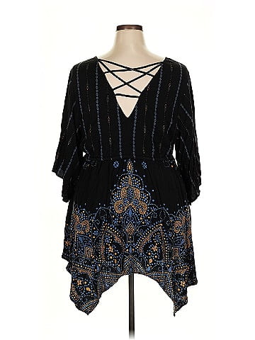 Torrid 3/4 Sleeve Blouse (view 2)