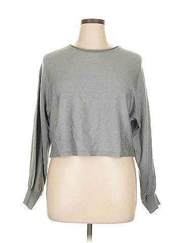Zesica Pullover Sweater (view 1)
