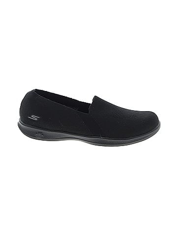 Skechers Sneakers (view 1)