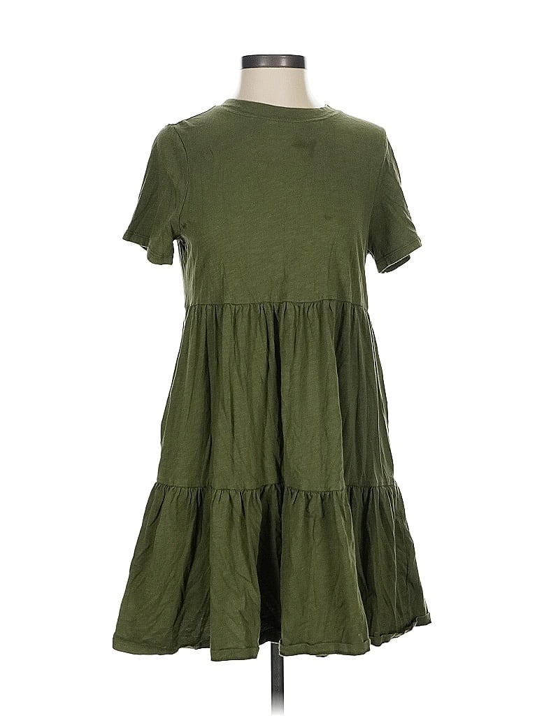 Pre-owned Old Navy Casual Dress In Green