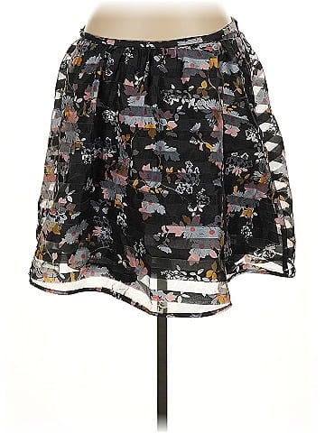 Xhilaration Casual Skirt (view 1)