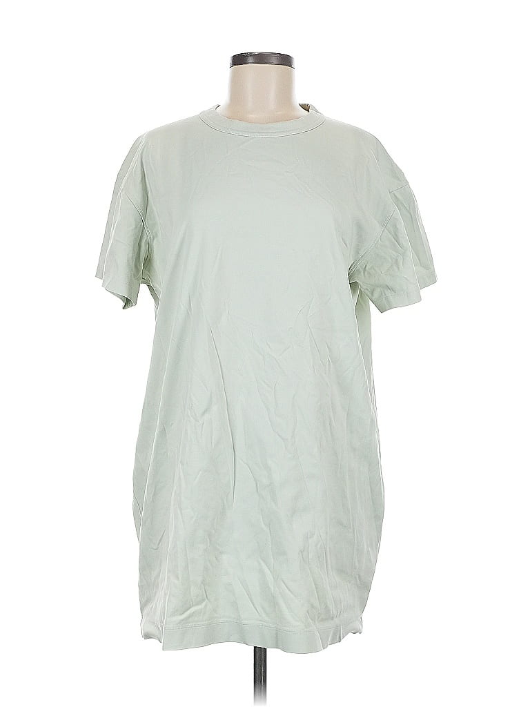 Pre-owned Uniqlo Casual Dress In Green