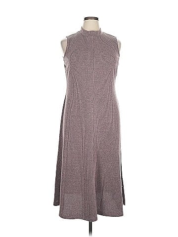 Donna Morgan Casual Dress (view 1)
