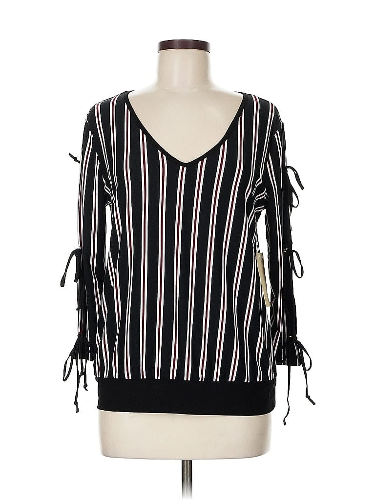 Lavish 3/4 Sleeve Blouse In Black