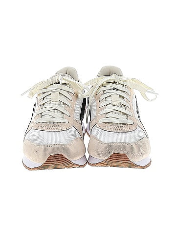 Puma Sneakers (view 2)