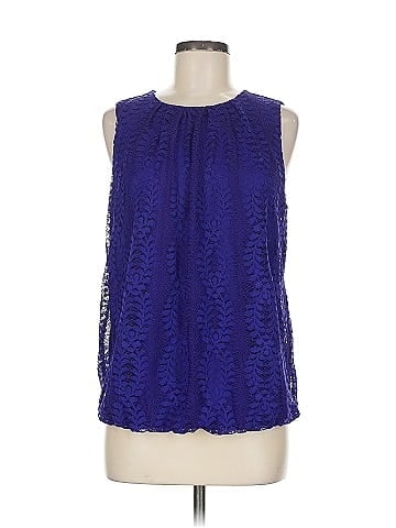Liz Claiborne Career Sleeveless Blouse (view 1)