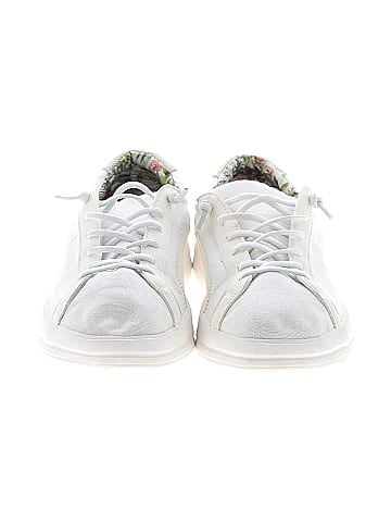 Hey Dude Sneakers (view 2)