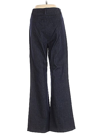 Elizabeth and James Jeans (view 2)