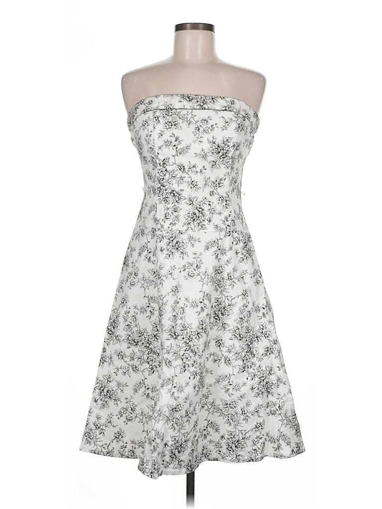 Click to view more detailed imagery on our partner's website Pre-owned Teeze Me Formal Skirt In White