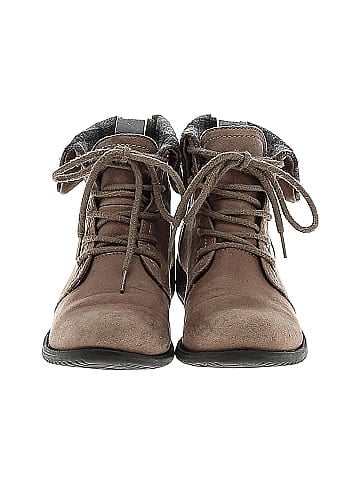 White Mountain Ankle Boots (view 2)