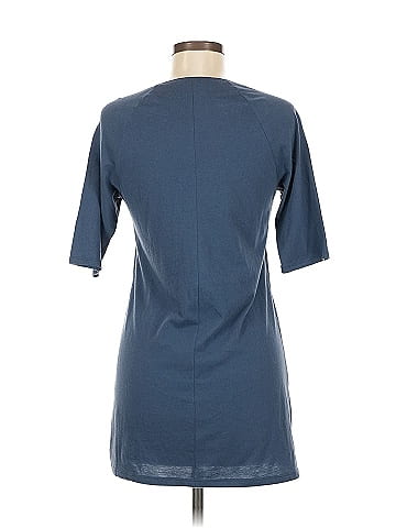 Victoria's Secret 3/4 Sleeve T-Shirt (view 2)