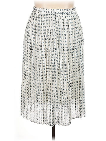 Uniqlo Casual Skirt (view 1)