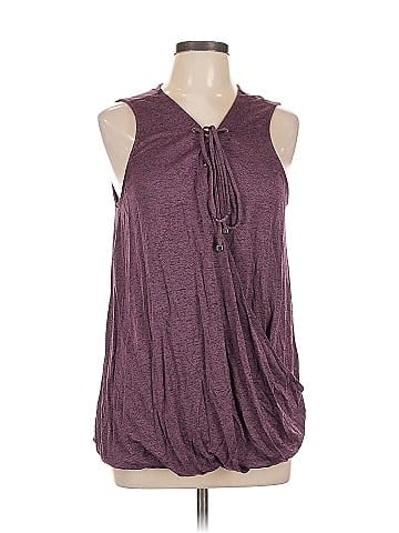 Jennifer Lopez Casual Dress (view 1)