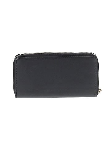 Unbranded Wallet (view 2)