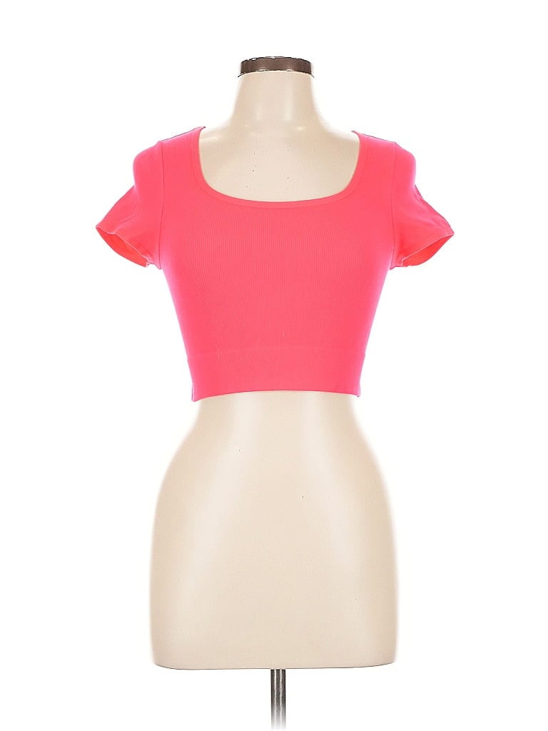 Click to view more detailed imagery on our partner's website Pre-owned Wild Fable Short Sleeve T-shirt In Pink