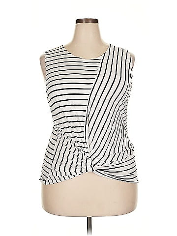 Zenana Sleeveless Top (view 1)