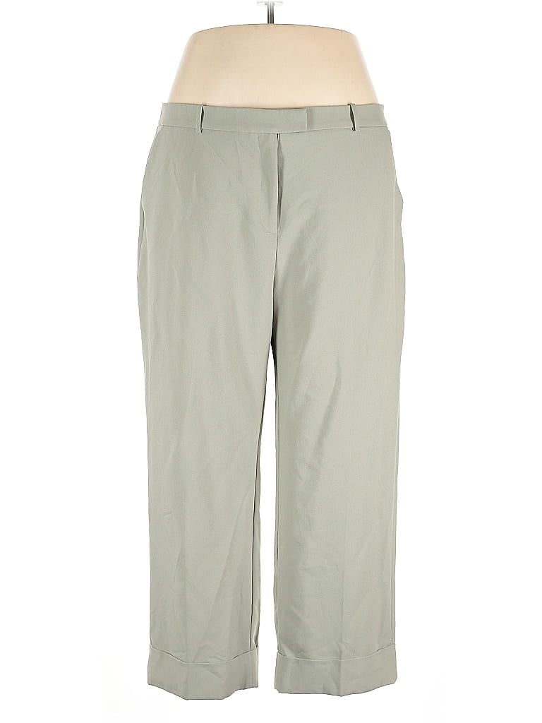 Click to view more detailed imagery on our partner's website Pre-owned Abercrombie & Fitch Khaki Pant In Green
