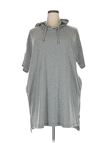 Cable & Gauge Poncho (view 1)
