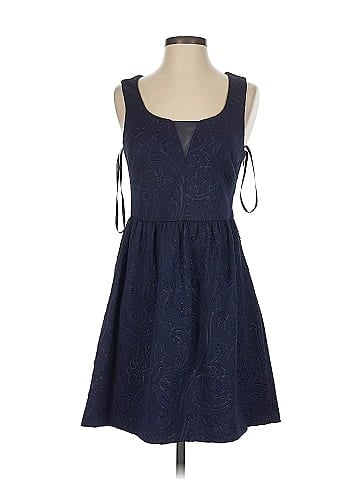 Guess Casual Dress (view 1)