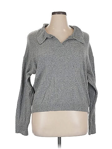 Old Navy Pullover Sweater (view 1)
