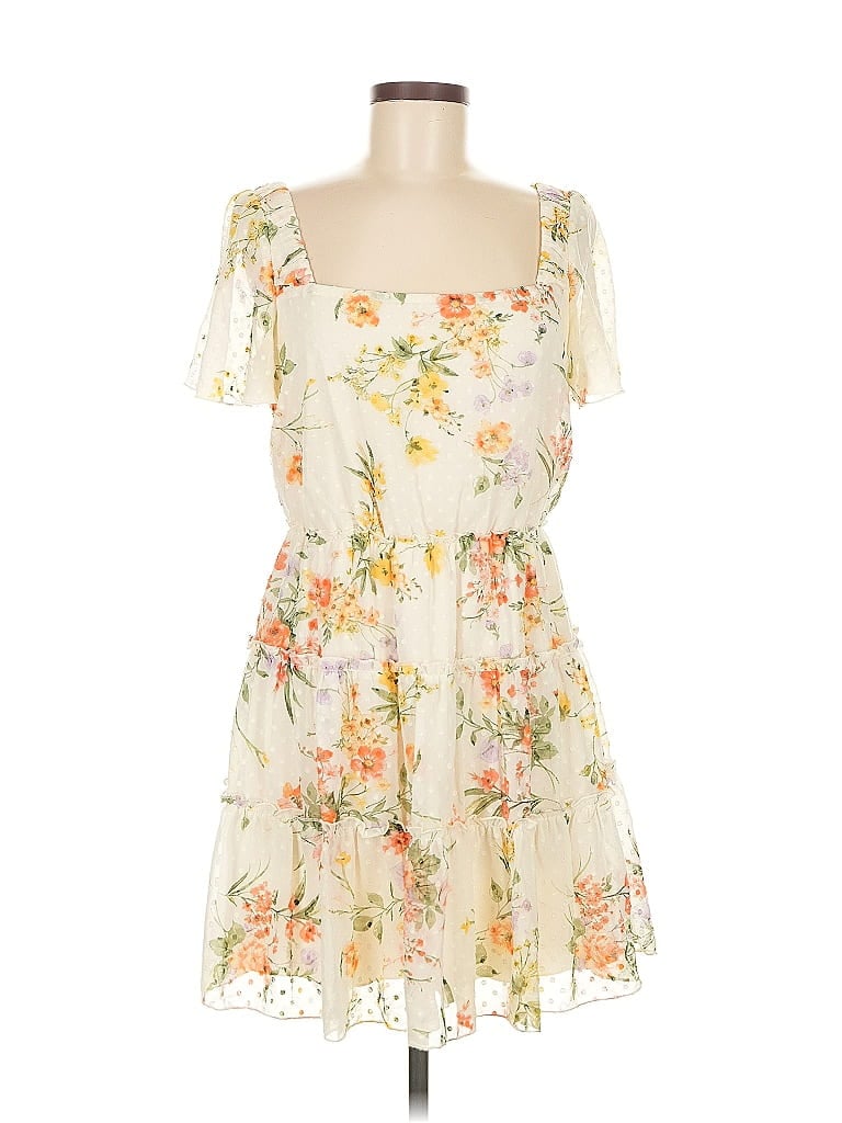 Pre-owned City Triangles Casual Dress In White