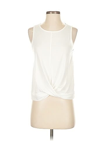 Gap Fit Sleeveless T-Shirt (view 1)
