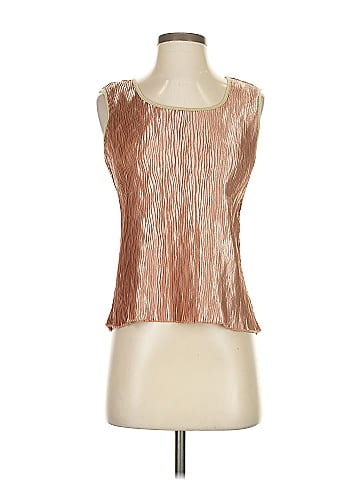 Blooming Rose Sleeveless Blouse (view 1)