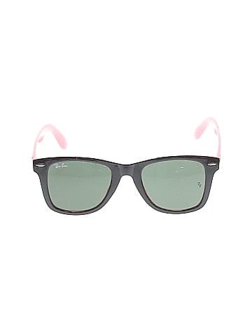 Ray-Ban Sunglasses (view 2)