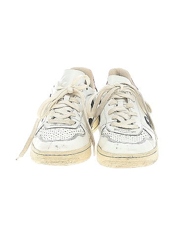 VEJA Leather V-10 Sneakers (view 2)
