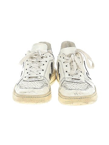 VEJA Leather V-10 Sneakers (view 2)