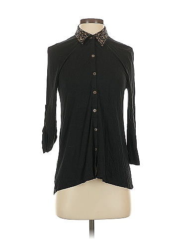 Cable & Gauge 3/4 Sleeve Blouse (view 1)