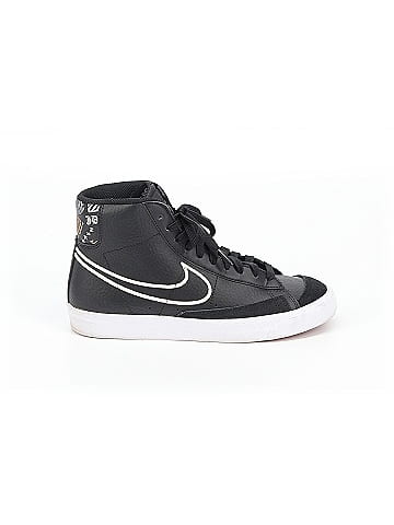 Nike Boots (view 1)