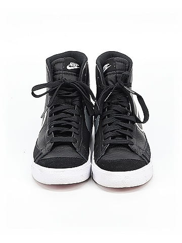 Nike Boots (view 2)